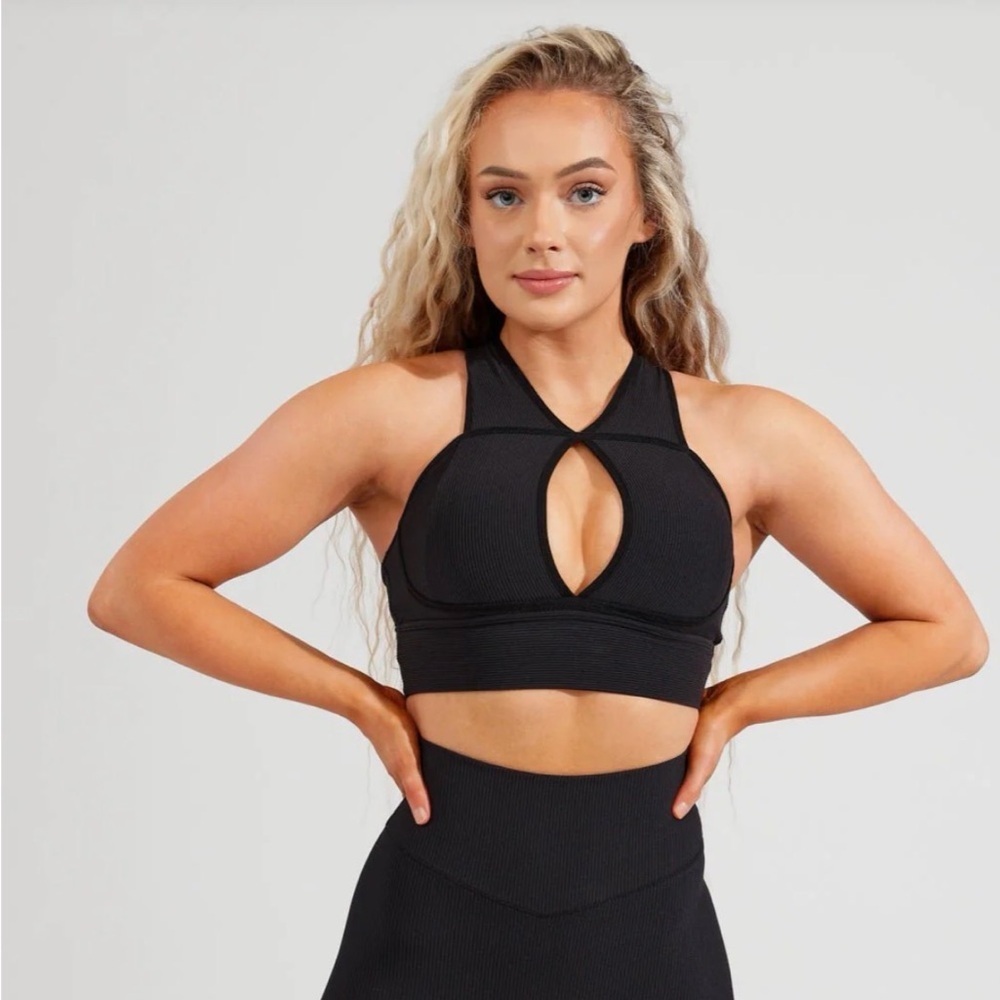 🆕BuffBunny - Secrets In The Sand Collection Sphynx Ribbed Sports Bra